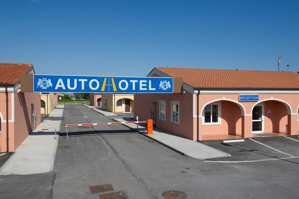 Autohotel Venezia Mirano Luaran gambar
